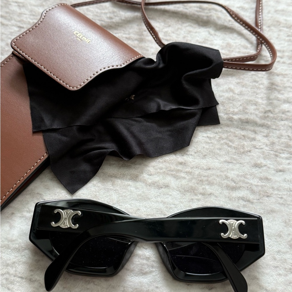 Celine Black Sunglasses with Brown Case - Picture 4 of 7
